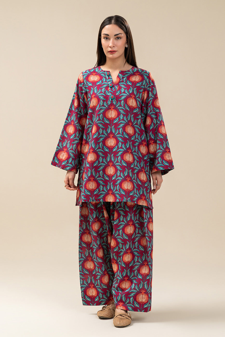 2 PIECE PRINTED KHADDAR SUIT (PRET)