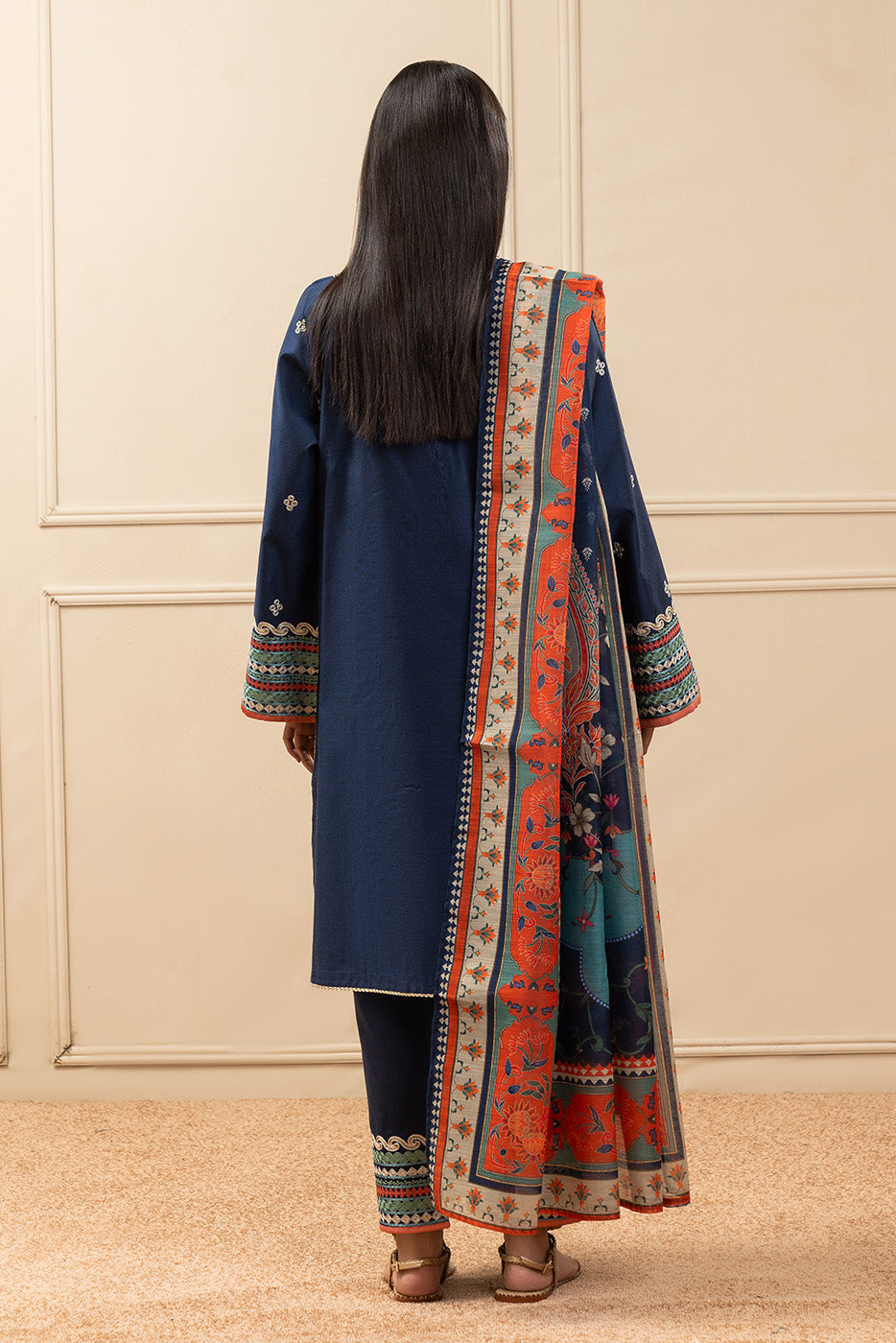 3 PIECE EMBROIDERED BROCHIA SUIT (PRET)