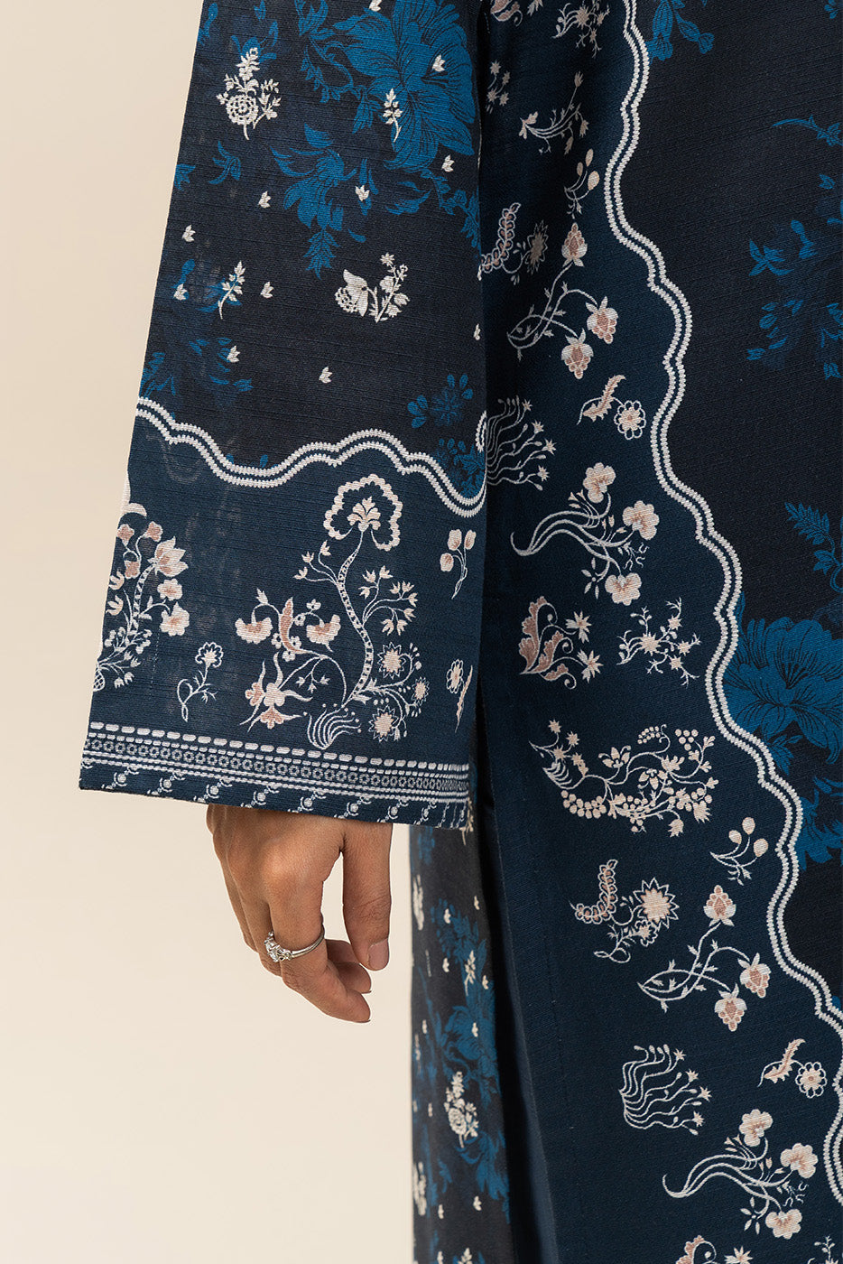 3 PIECE PRINTED SLUB KHADDAR SUIT-ARCANE DUSK (UNSTITCHED)