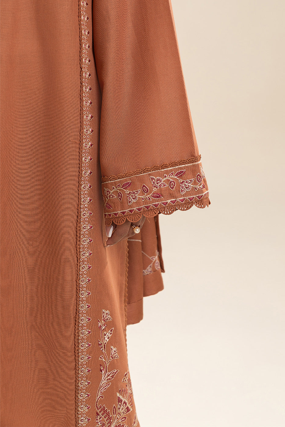 3 PIECE EMBROIDERED KHADDAR SUIT-RUSTIC MUSE (UNSTITCHED)