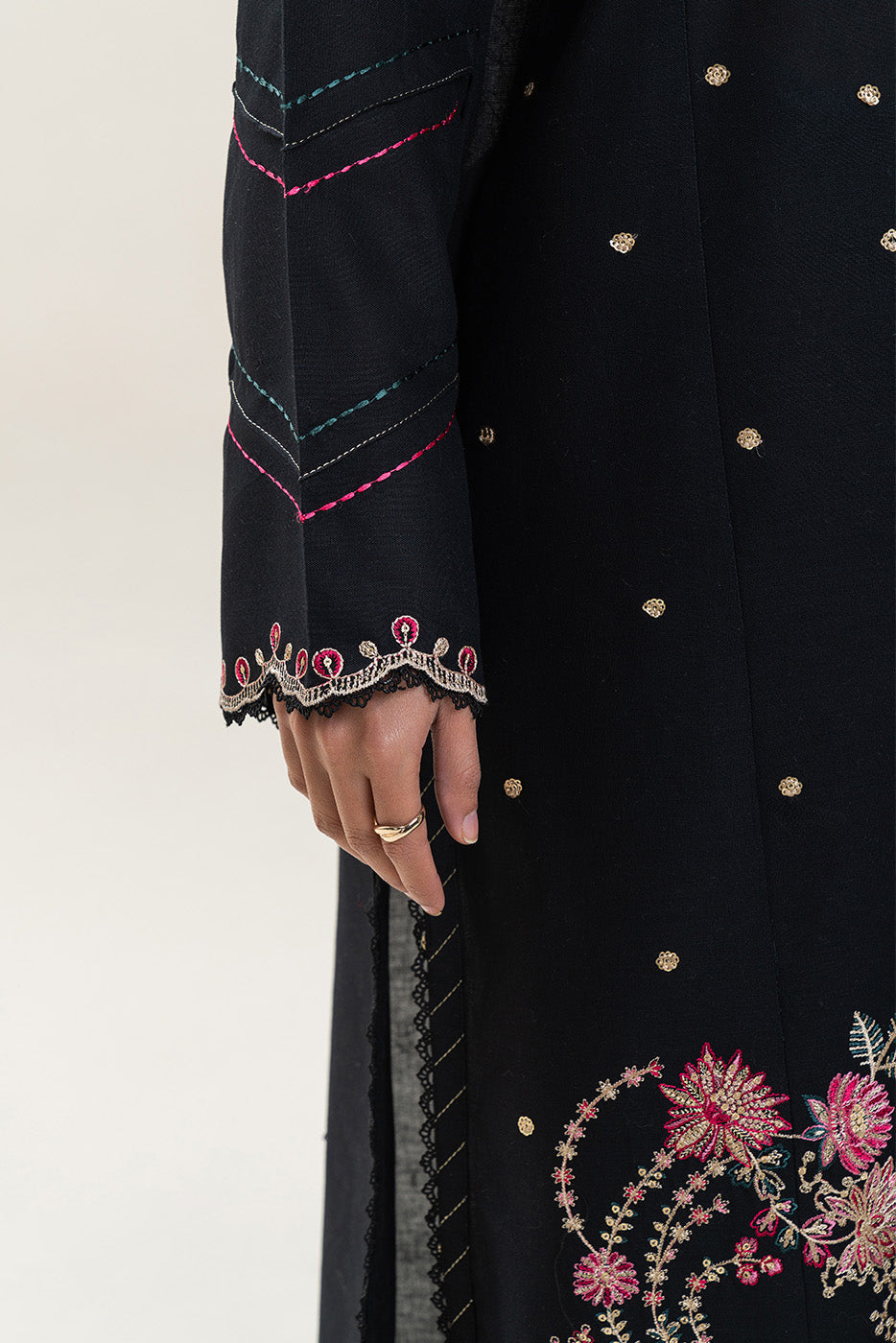 3 PIECE EMBROIDERED SLUB KHADDAR SUIT-SABLE GLAM (UNSTITCHED)