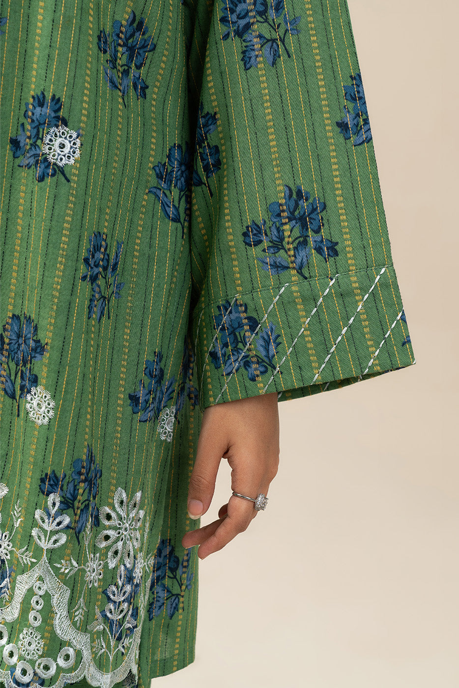 3 PIECE EMBROIDERED SLUB KHADDAR SUIT-MIDNIGHT GREEN (UNSTITCHED)