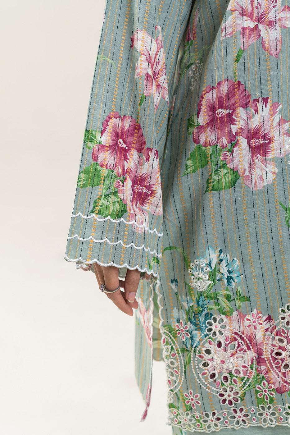 3 PIECE EMBROIDERED KHADDI JQ SUIT-SMOKEY GREEN