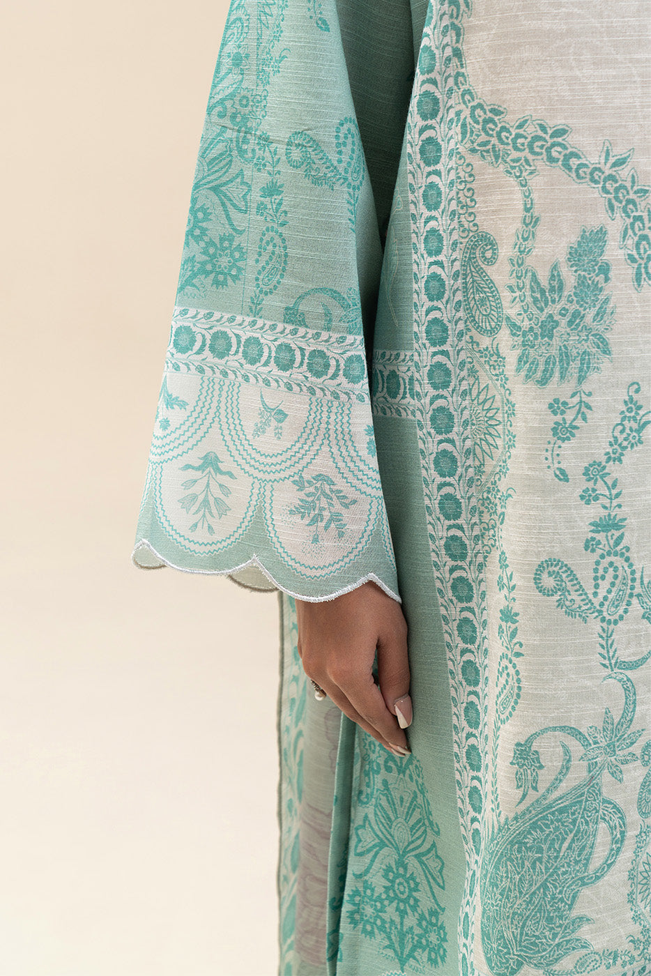 3 PIECE PRINTED SLUB KHADDAR SUIT-SAPPHIRE BLOOM (UNSTITCHED)