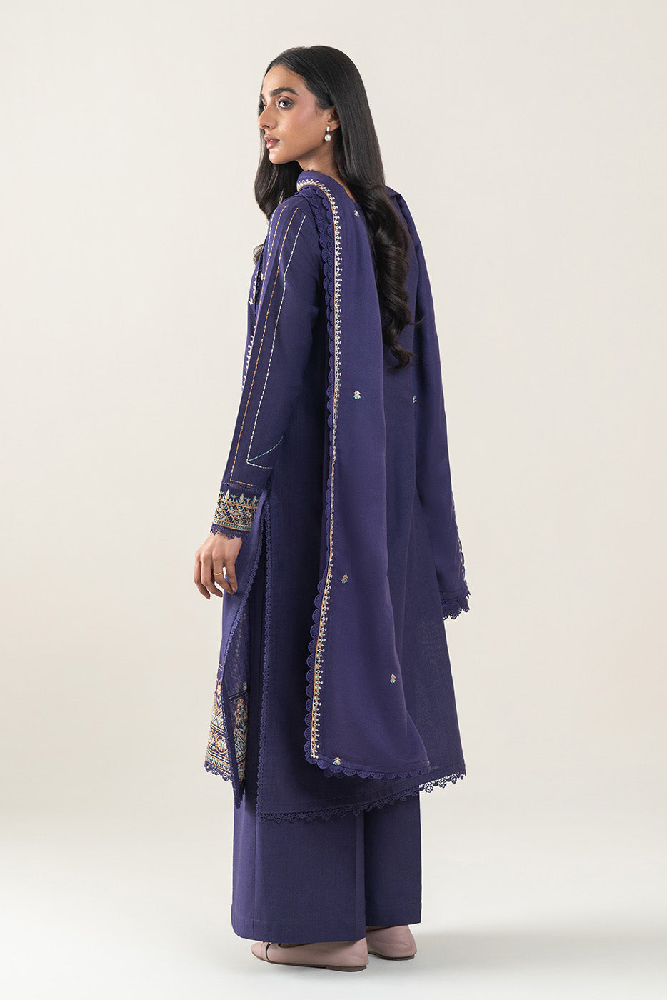 3 PIECE EMBROIDERED SLUB KHADDAR SUT-MAUVE HUES (UNSTITCHED)