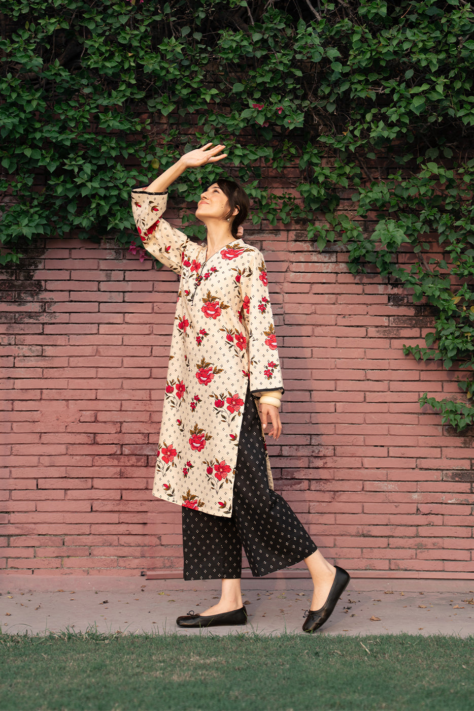 PRINTED SLUB KHADDAR SHIRT (PRET)
