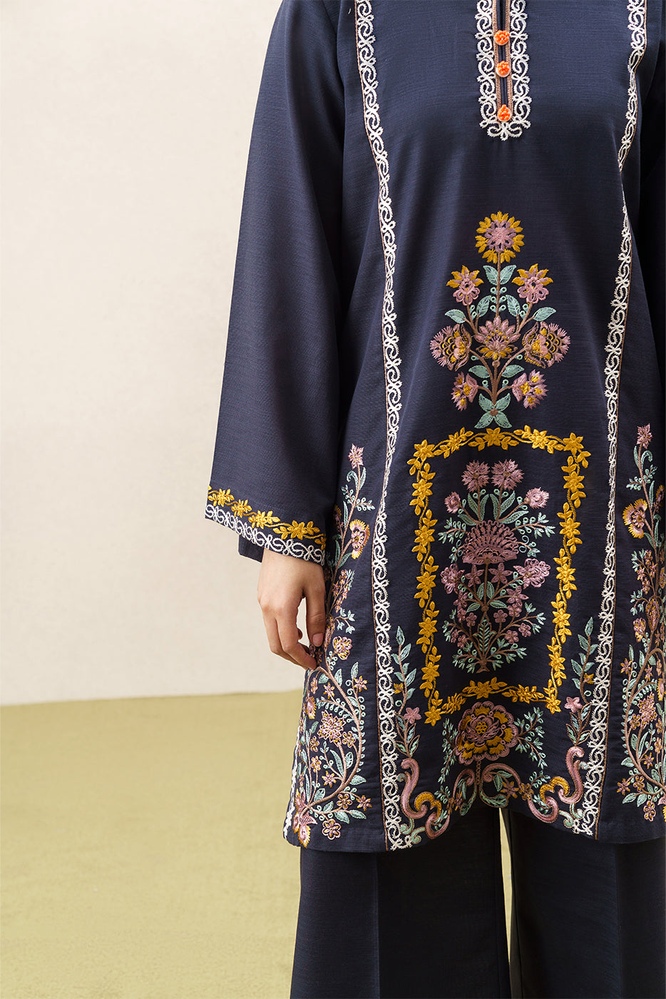 2 PIECE EMBROIDERED SLUB KHADDAR SUIT (PRET)