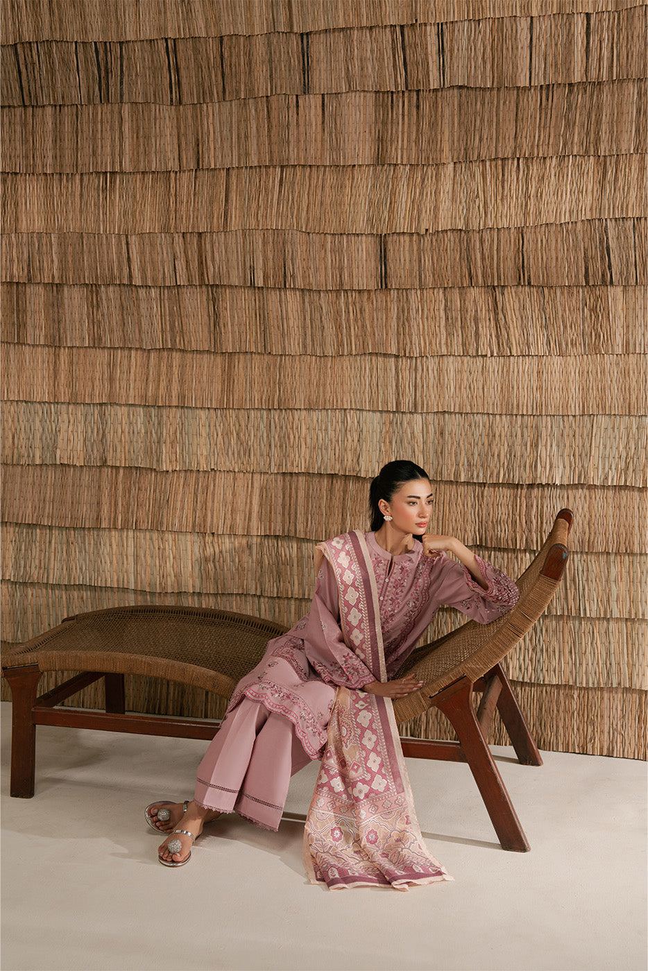 3 PIECE EMBROIDERED LAWN SUIT-PINK ALLURE (UNSTITCHED)