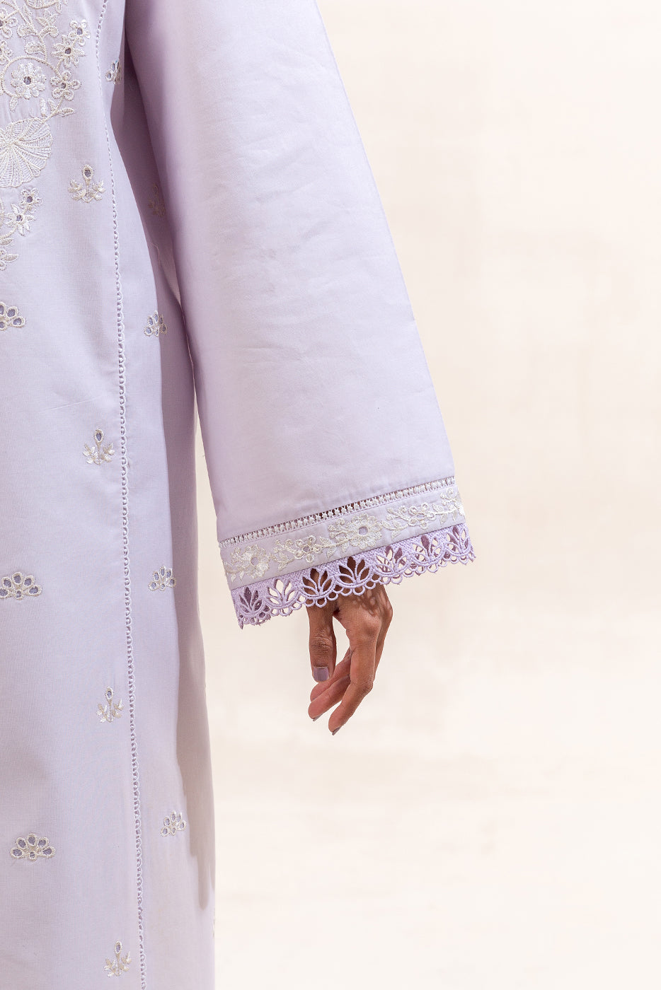 3 PIECE EMBROIDERED LAWN SUIT-FAIR LILAC (UNSTITCHED)