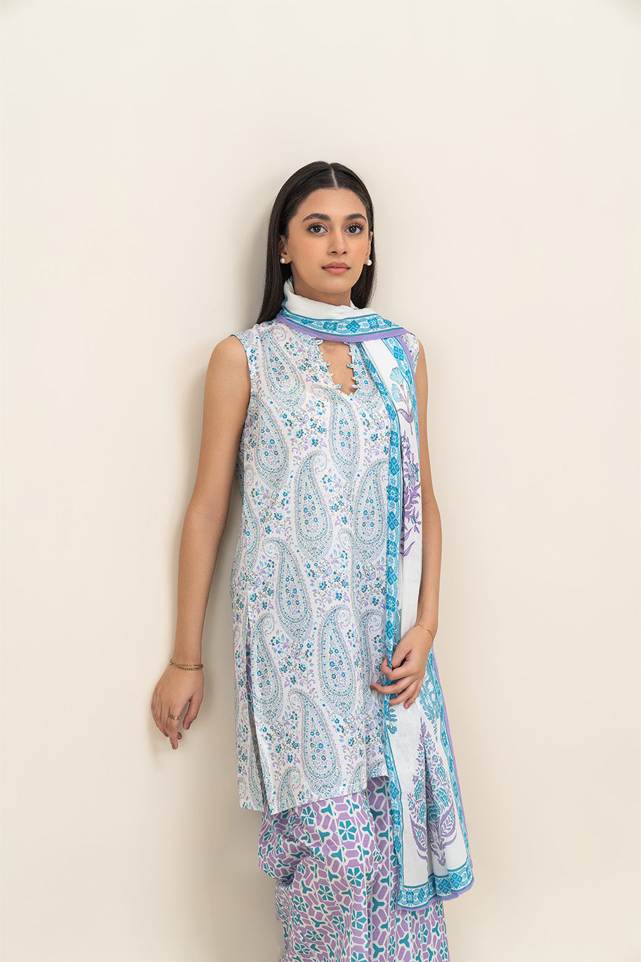3 PIECE PRINTED LAWN SUIT-DIVINE DOVE (UNSTITCHED)
