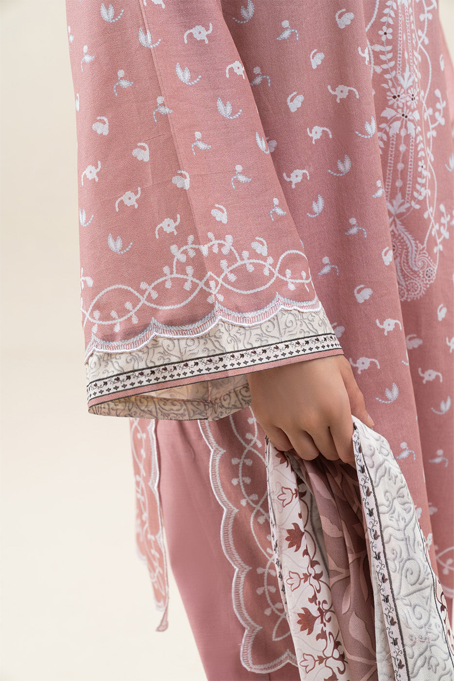 3 PIECE PRINTED LAWN SUIT-PEACH GLOW (UNSTITCHED)