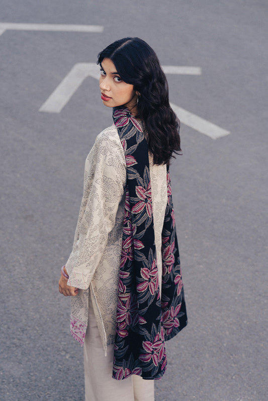 3 PIECE EMBROIDERED SLUB KHADDAR SUIT-LINEAR WEFT (UNSTITCHED)