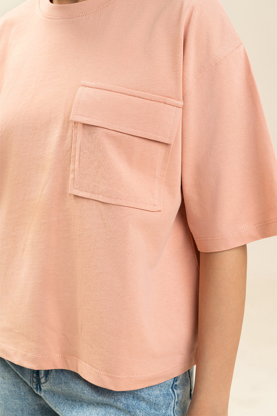 BASIC TEE