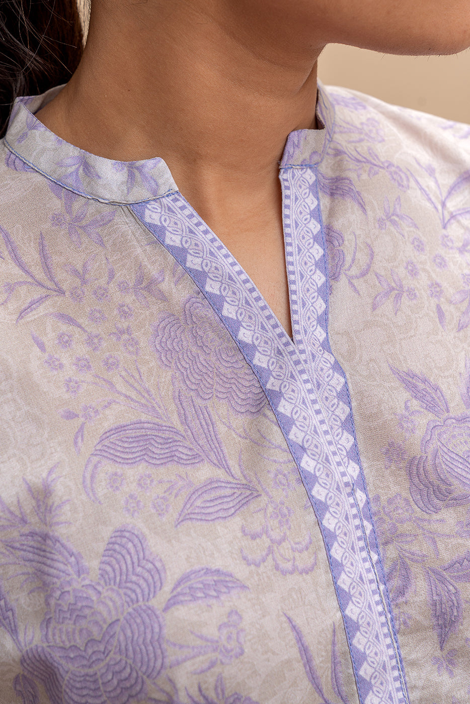 3 PIECE PRINTED LAWN SUIT-LAVENDER BAY (UNSTITCHED)
