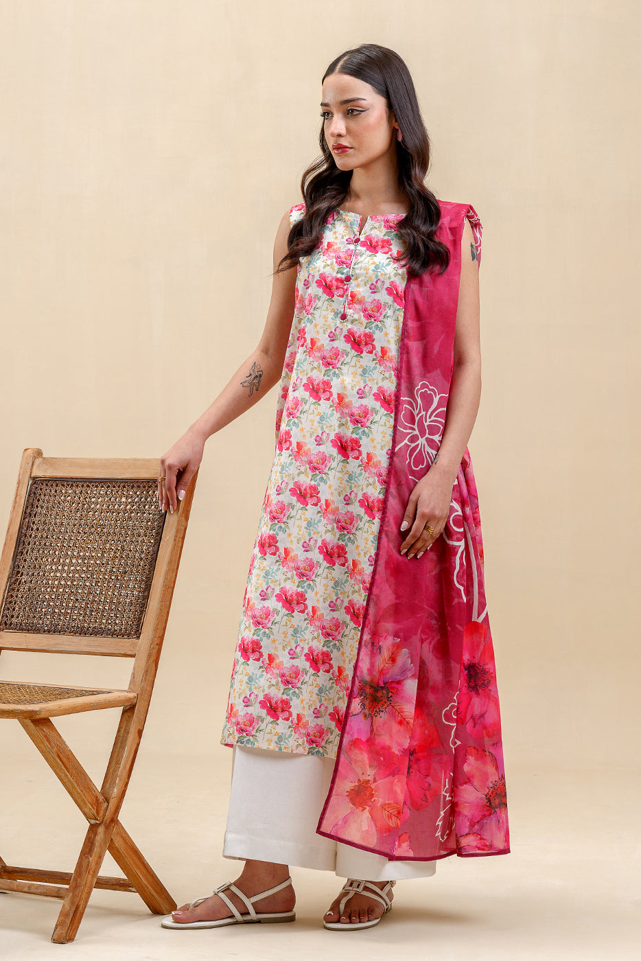 3 PIECE PRINTED LAWN SUIT-VERDANT HEM (UNSTITCHED)