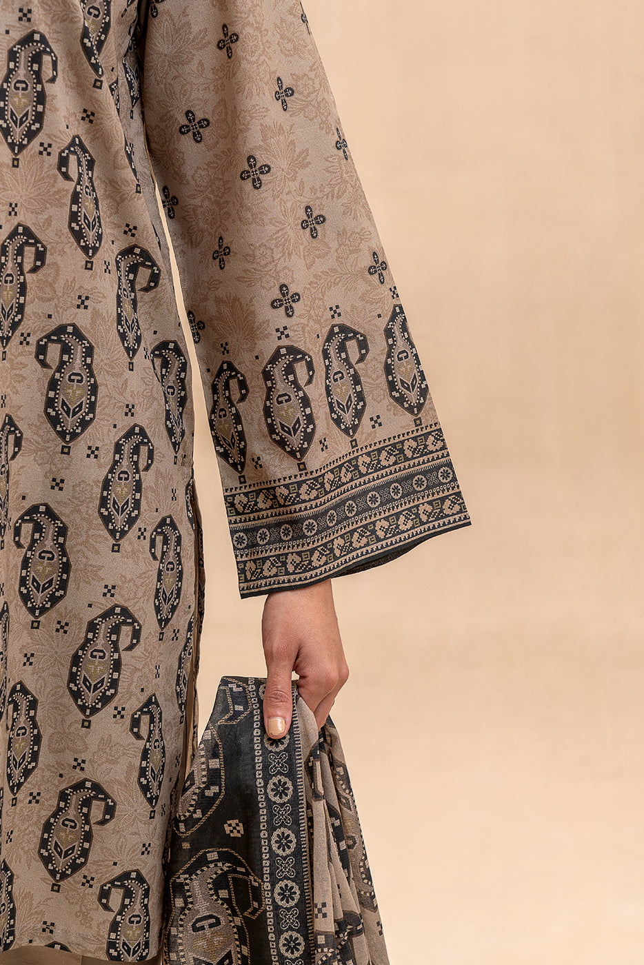 3 PIECE PRINTED LAWN SUIT-BEIGE VERVE (UNSTITCHED)