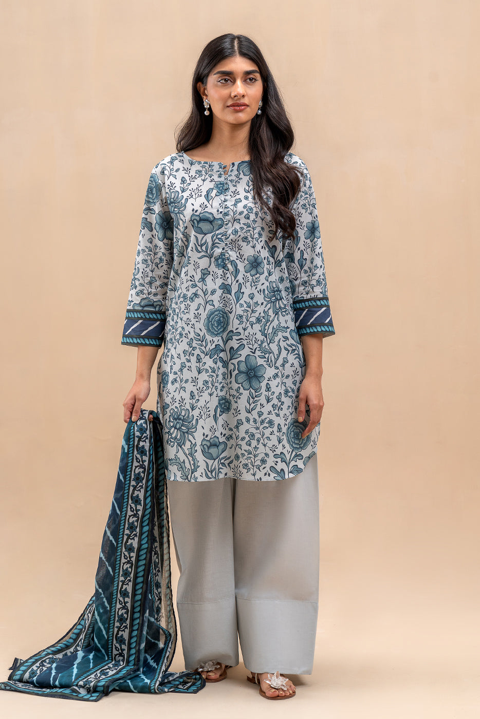 3 PIECE PRINTED LAWN SUIT-AEGEAN BLOOM (UNSTITCHED)