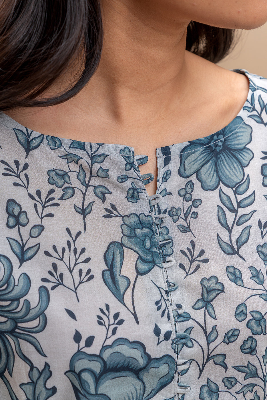 3 PIECE PRINTED LAWN SUIT-AEGEAN BLOOM (UNSTITCHED)