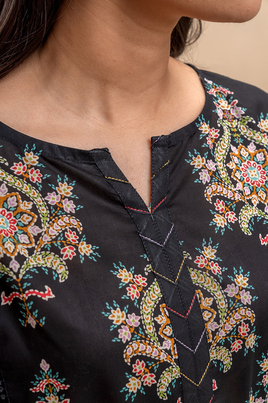 3 PIECE EMBROIDERED LAWN SUIT-MIDNIGHT GLOOM (UNSTITCHED)