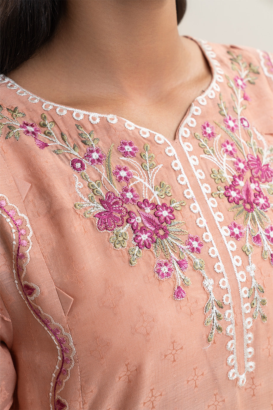 3 PIECE EMBROIDERED SELF JACQUARD SUIT-SALMON STITCH (UNSTITCHED)