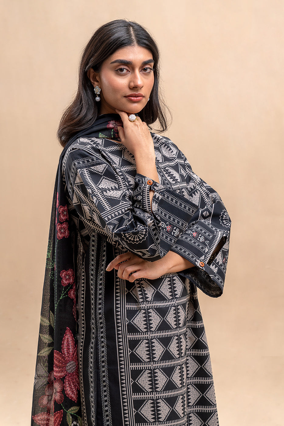 3 PIECE PRINTED LAWN SUIT-ONYX GRID (UNSTITCHED)