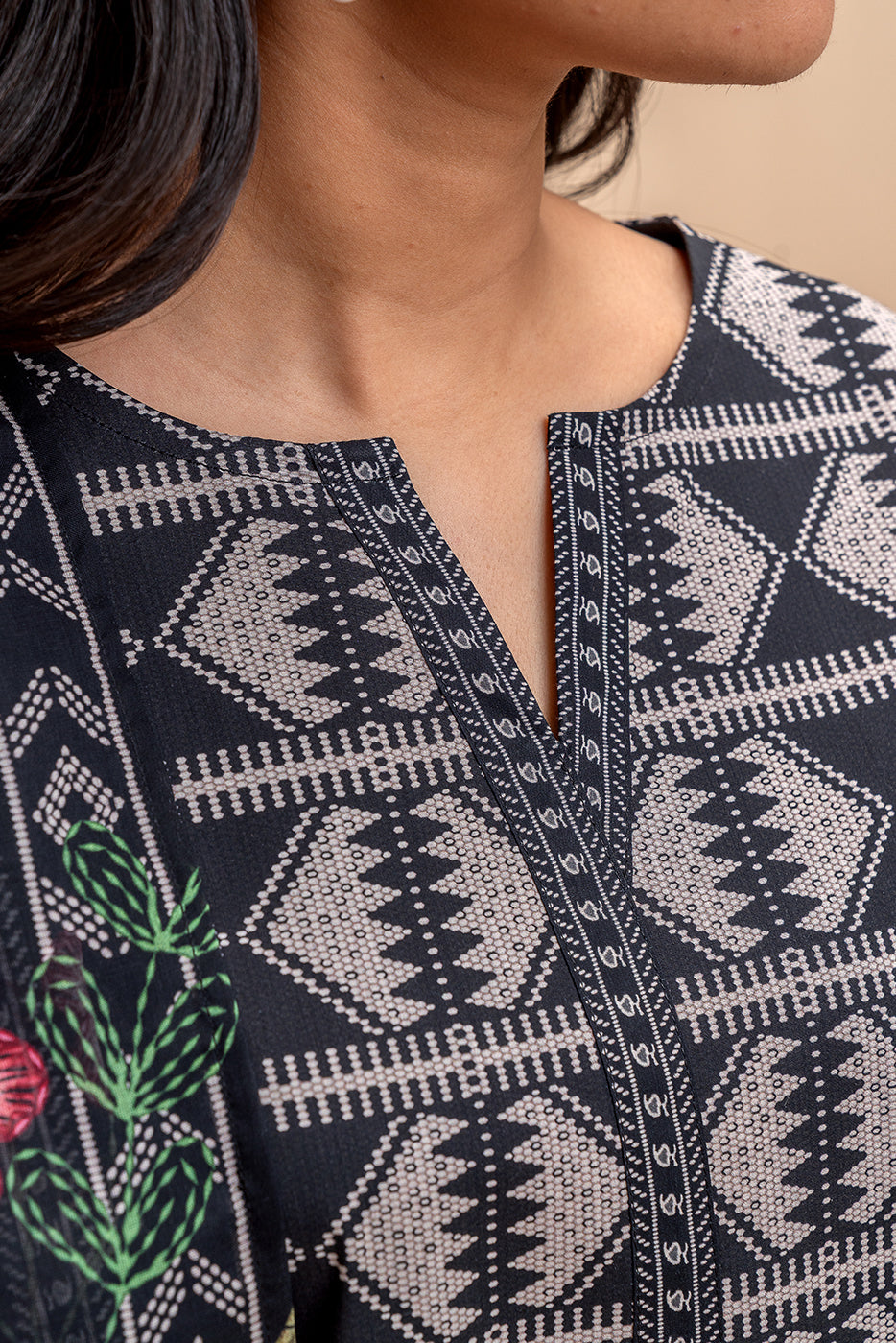 3 PIECE PRINTED LAWN SUIT-ONYX GRID (UNSTITCHED)