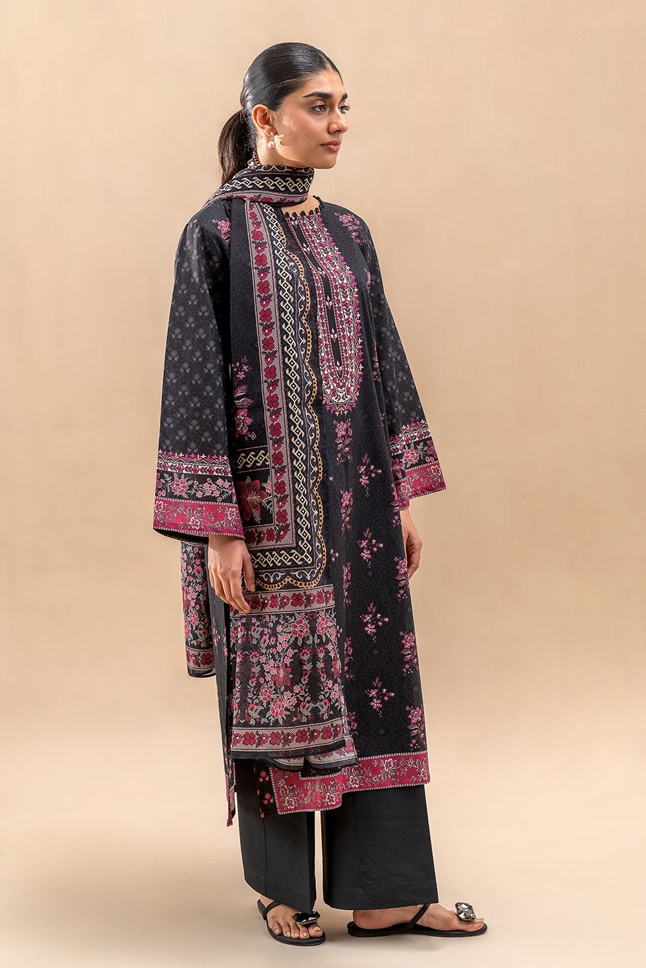 3 PIECE PRINTED LAWN SUIT-GRANITE GLOOM (UNSTITCHED)