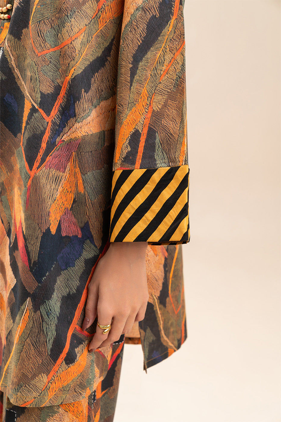 2 PIECE PRINTED LAWN SUIT (PRET)