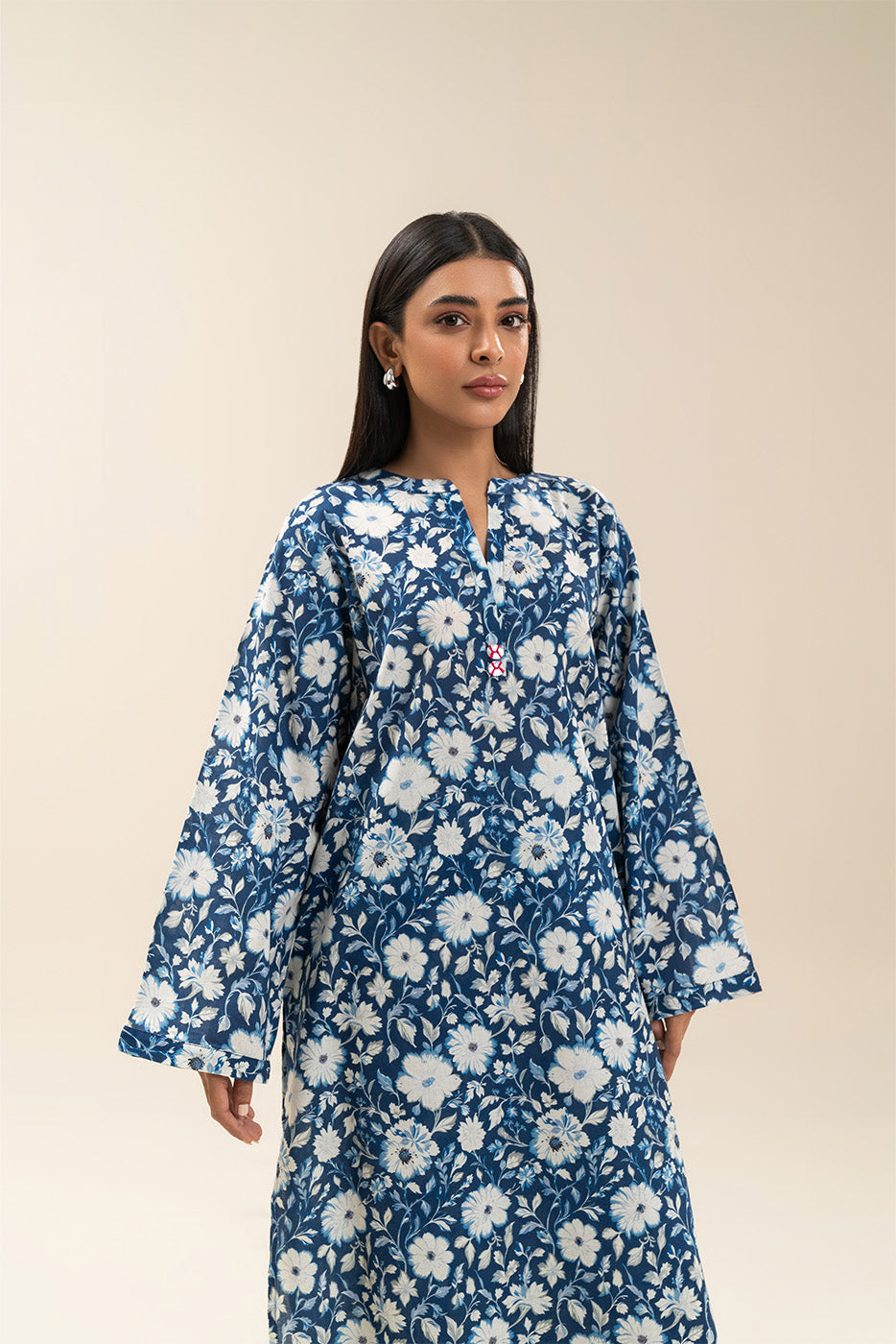 2 PIECE PRINTED KHADDAR SUIT (PRET)