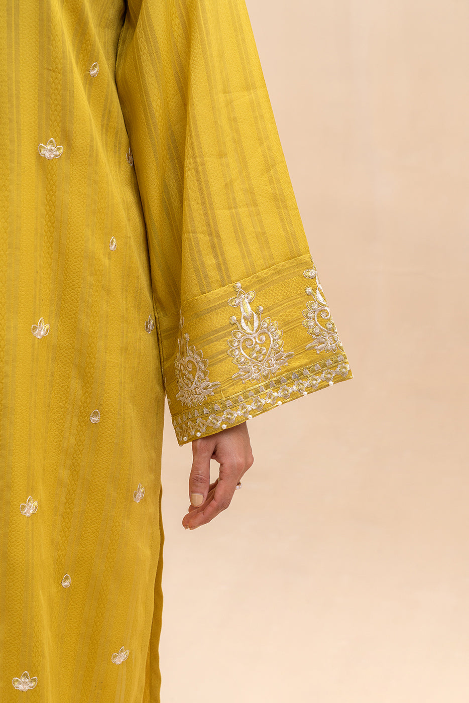1 PIECE EMBROIDERED LENO KARRA SHIRT-MOSS GREEN (UNSTITCHED)
