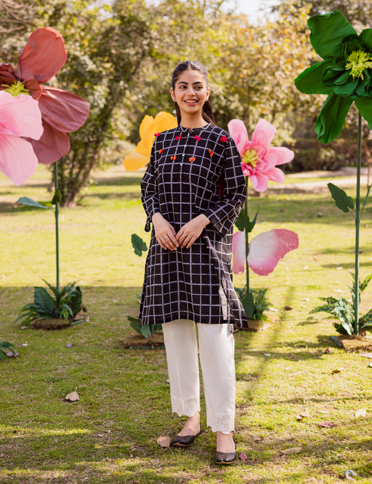 MONOCHROME STYLISED KURTI