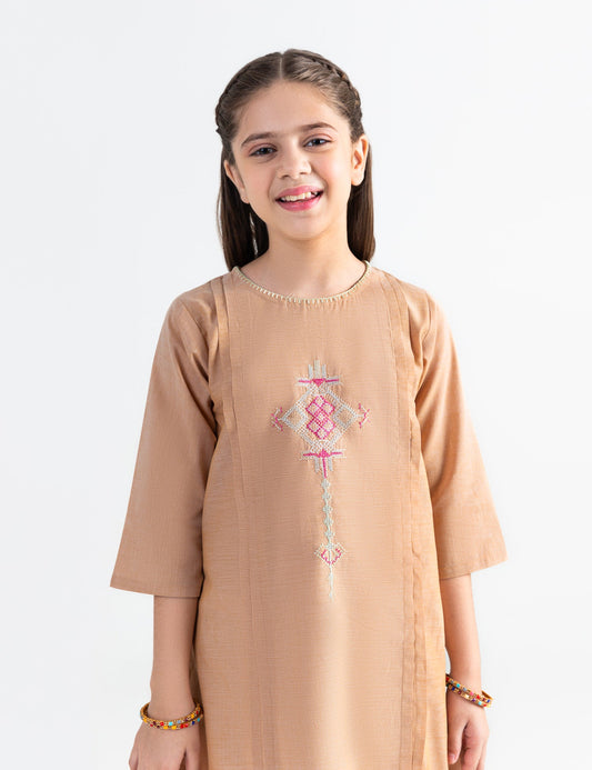 GEOMATRIC EMBROIDERED KURTI