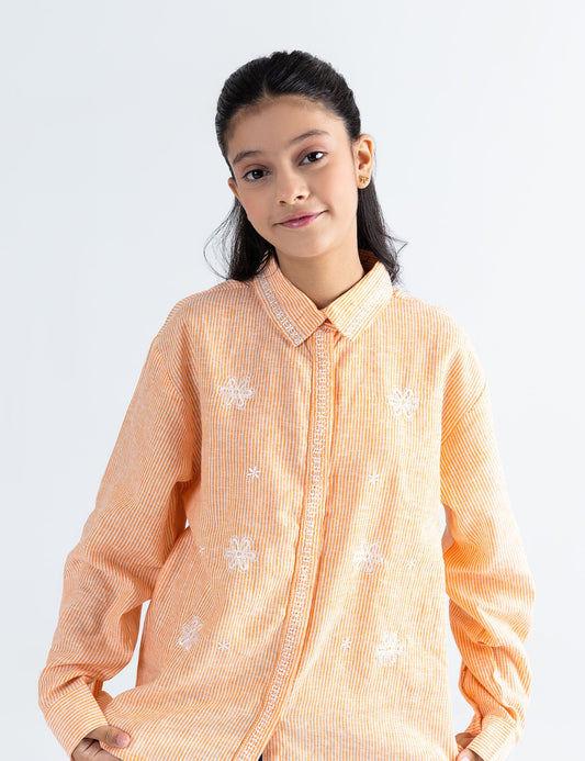 FLORAL EMBROIDERED BUTTON DOWN TOP