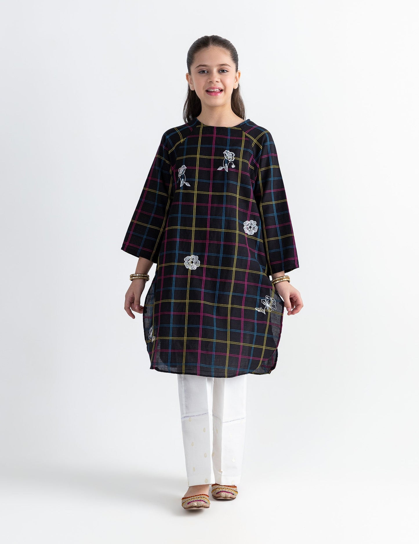 FLORAL EMBROIDERED KURTI
