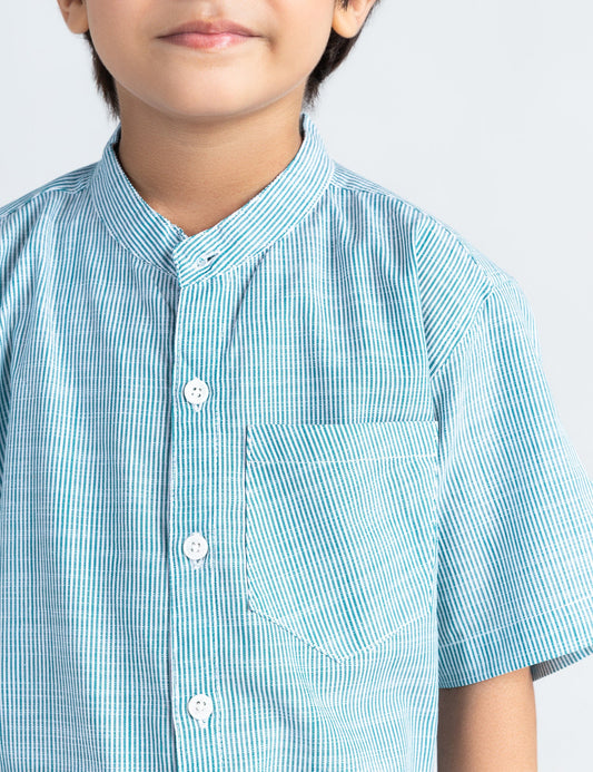STRIPED BUTTON DOWN SHIRT