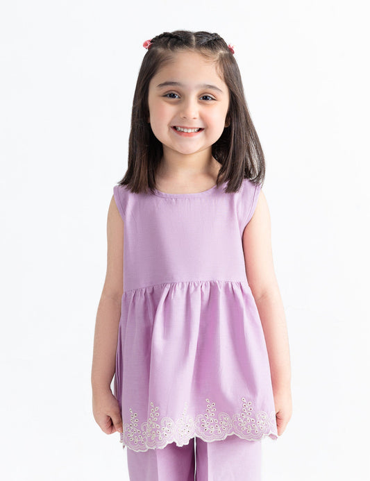 SLEEVELESS EMBROIDERED HEM TOP