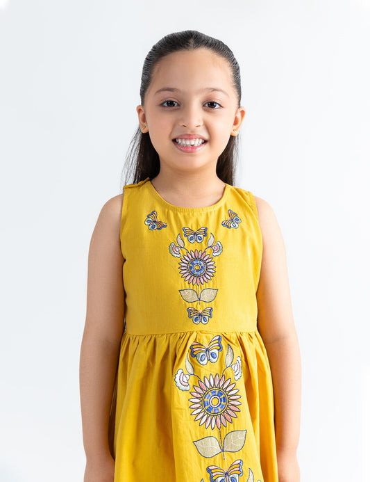 FLORAL EMBROIDERED DRESS
