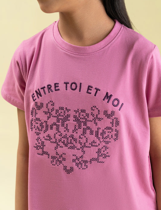 GRAPHIC PRINTED T-SHIRT