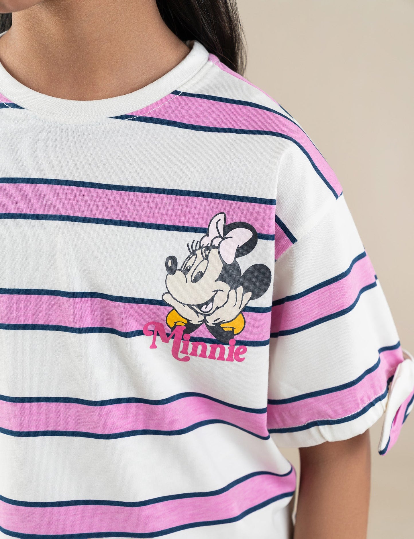 MINNIE GRAPHIC T-SHIRT