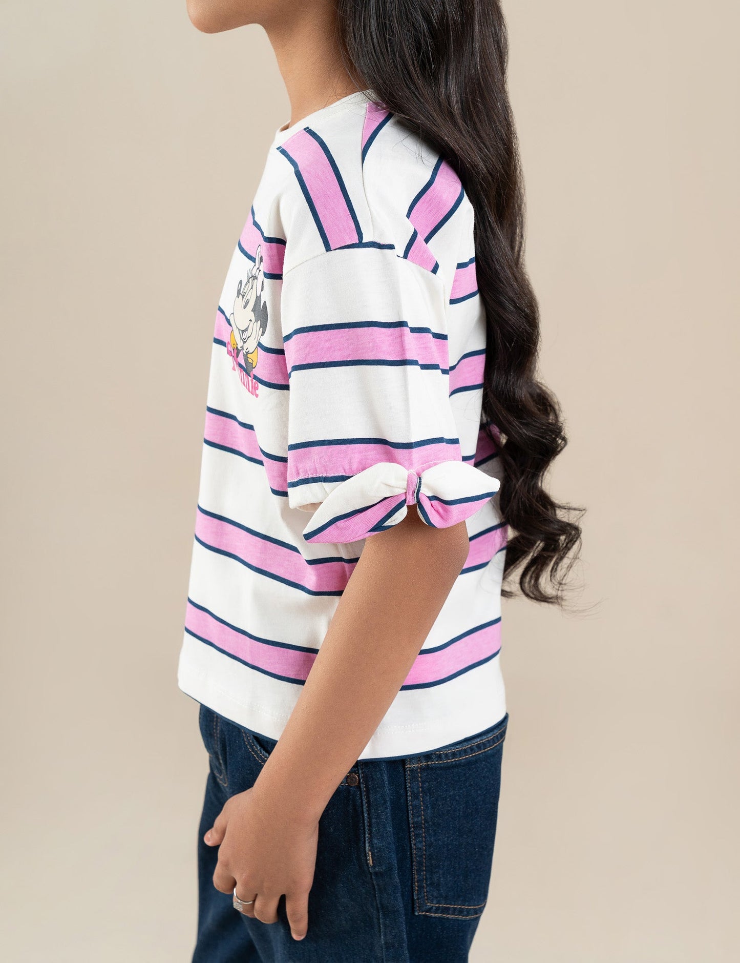 MINNIE GRAPHIC T-SHIRT
