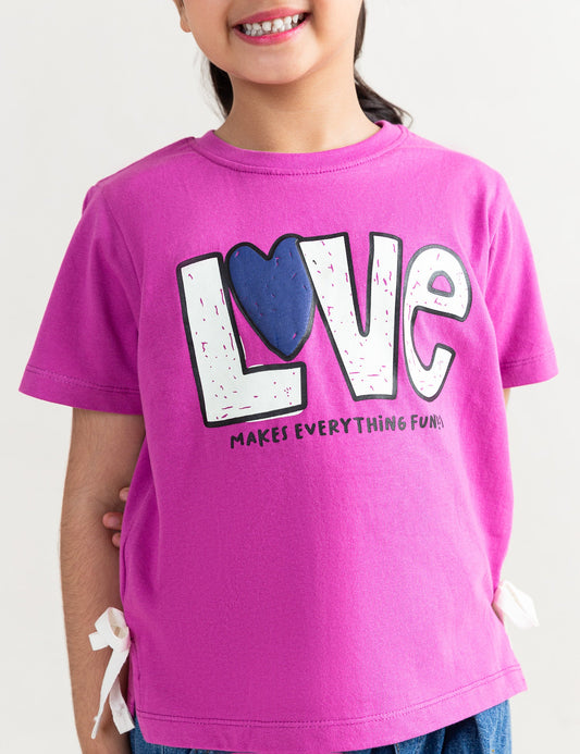 LOVE MAKES EVERYTHING FUN PRINTED T-SHIRT