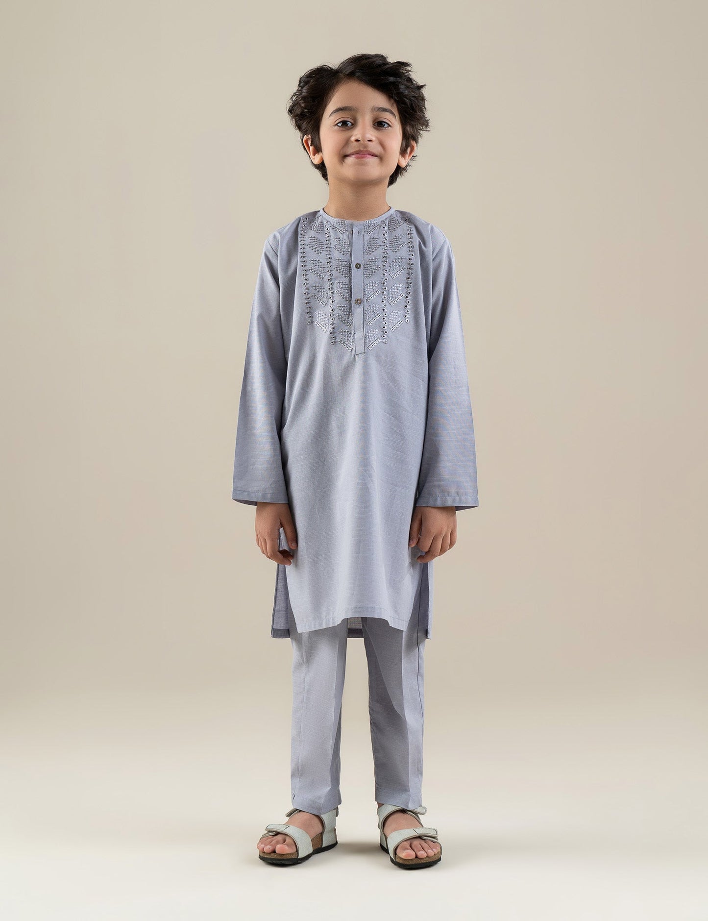 2 PIECE CLASSIC EMBROIDERED SUIT