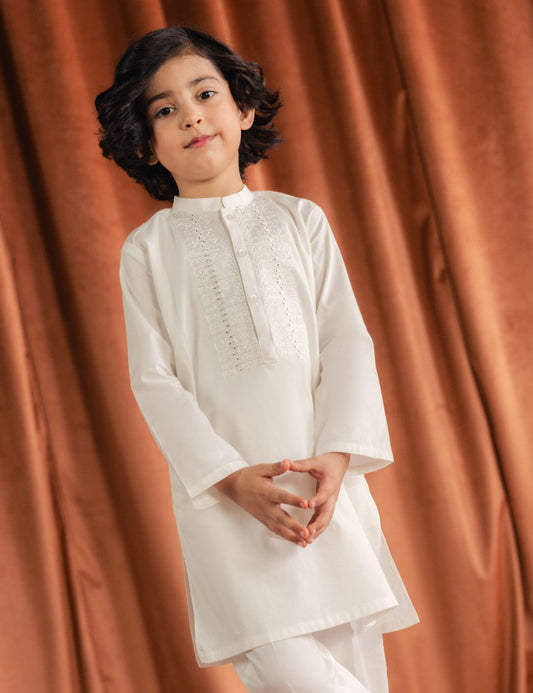 2 PIECE CLASSIC EMBROIDERED SUIT