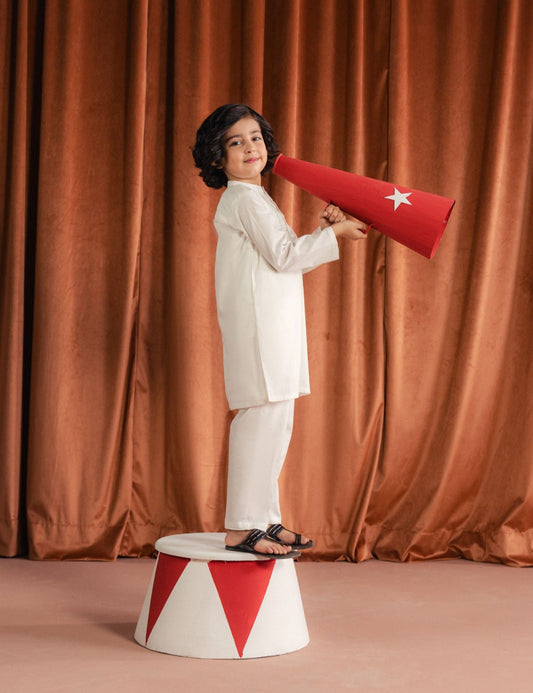 2 PIECE CLASSIC EMBROIDERED SUIT