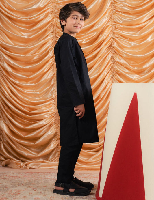 2 PIECE EMBROIDERED SUIT