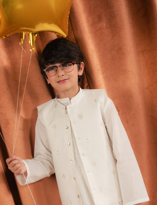 EMBROIDERED WAISTCOAT