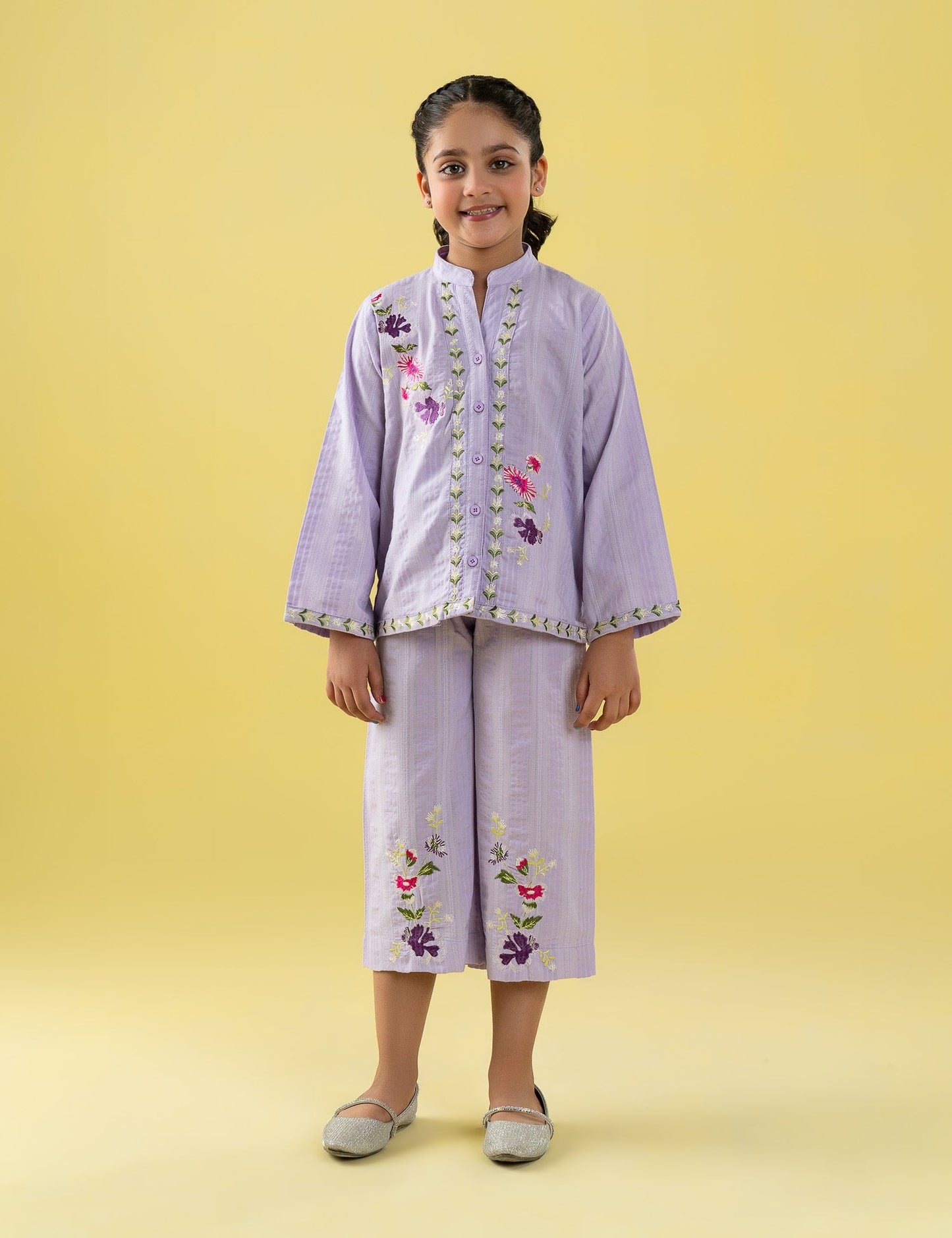 2 PIECE FLORAL EMBROIDERED SUIT