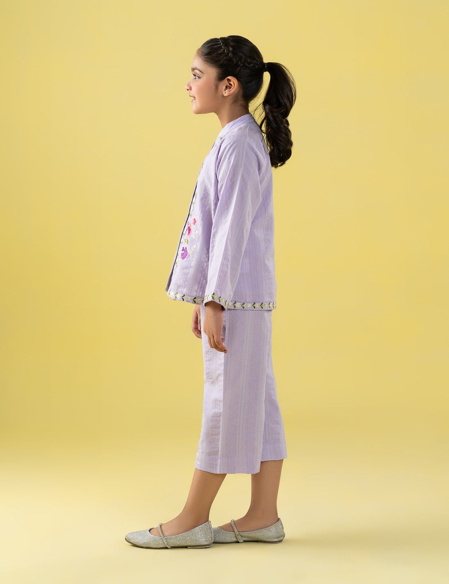 2 PIECE FLORAL EMBROIDERED SUIT