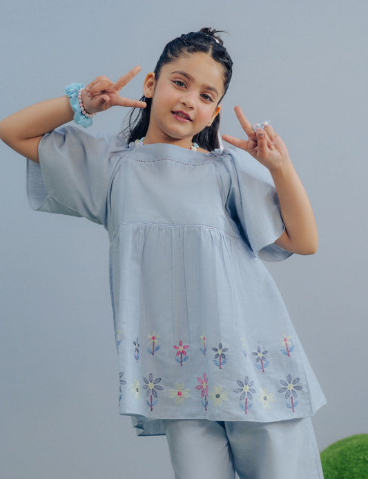 2 PIECE FLORAL EMBROIDERED SUIT