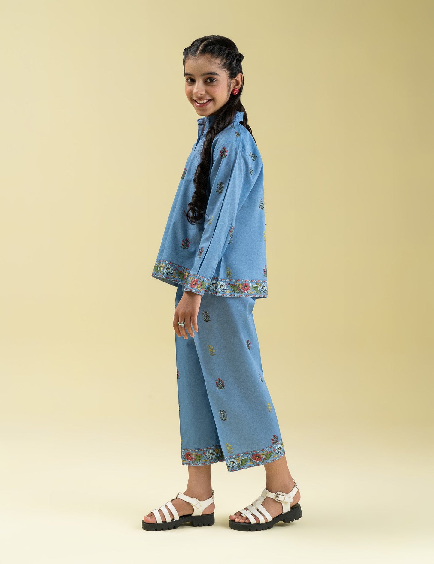 2 PIECE FLORAL PRINTED SUIT
